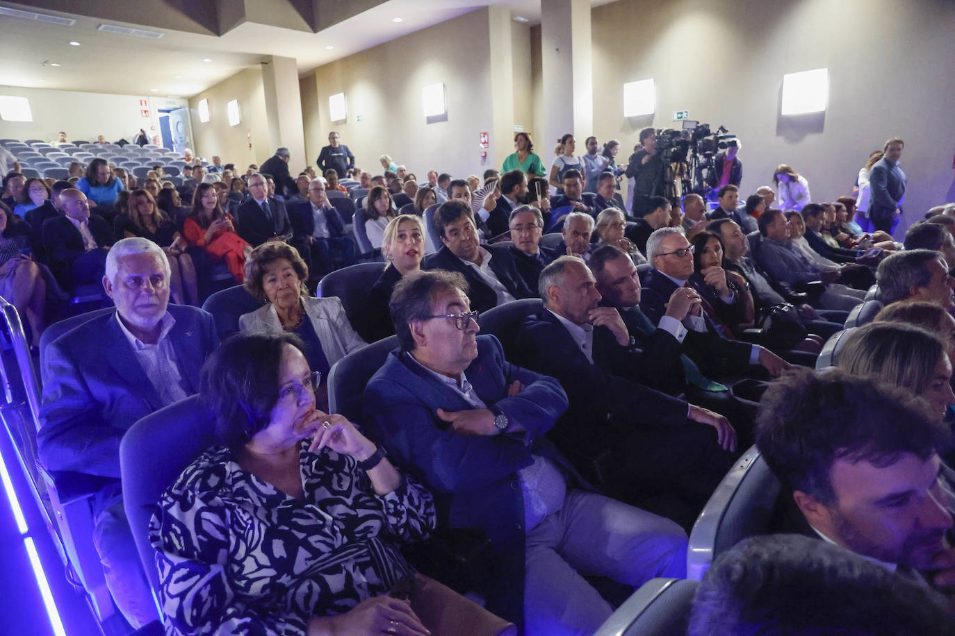 Fotos: Inaugurada una Feria de Muestras que pone «lo mejor de Asturias en el escaparate»