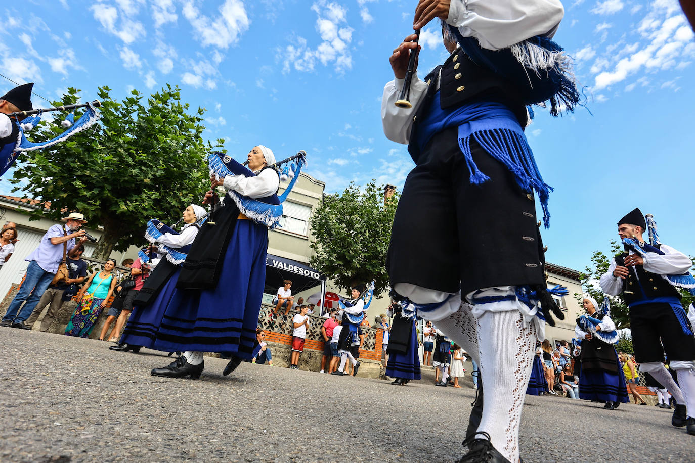 Fotos: Carrozas que sueñan con ser Pueblo Ejemplar de Asturias