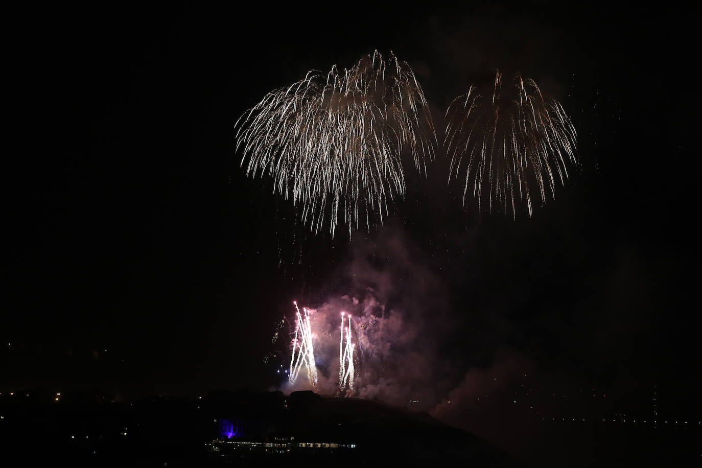 Fotos: Los Fuegos de Gijón