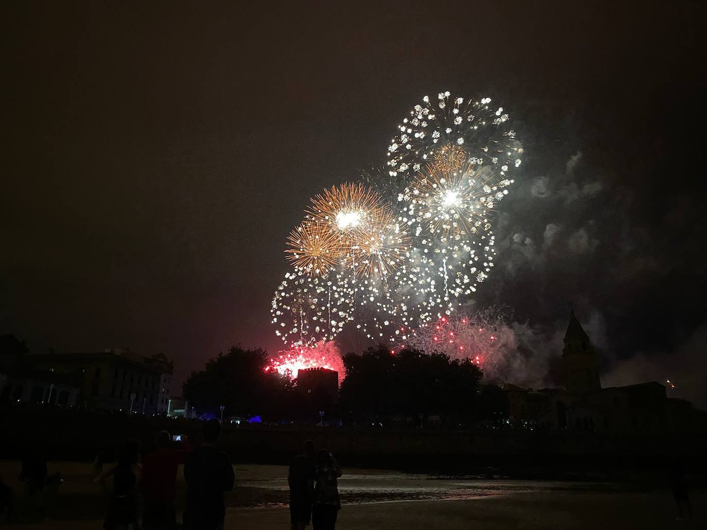 Fotos: Los Fuegos de Gijón