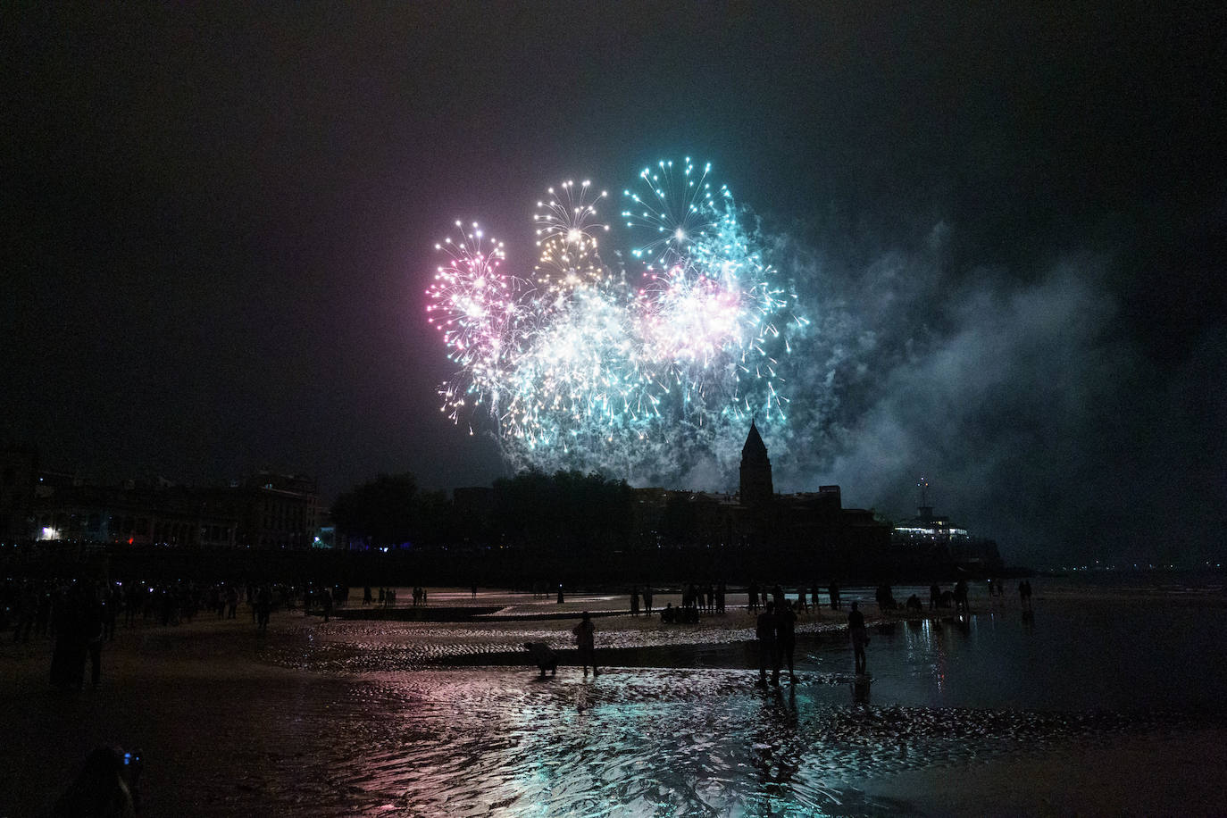 Fotos: Los Fuegos de Gijón