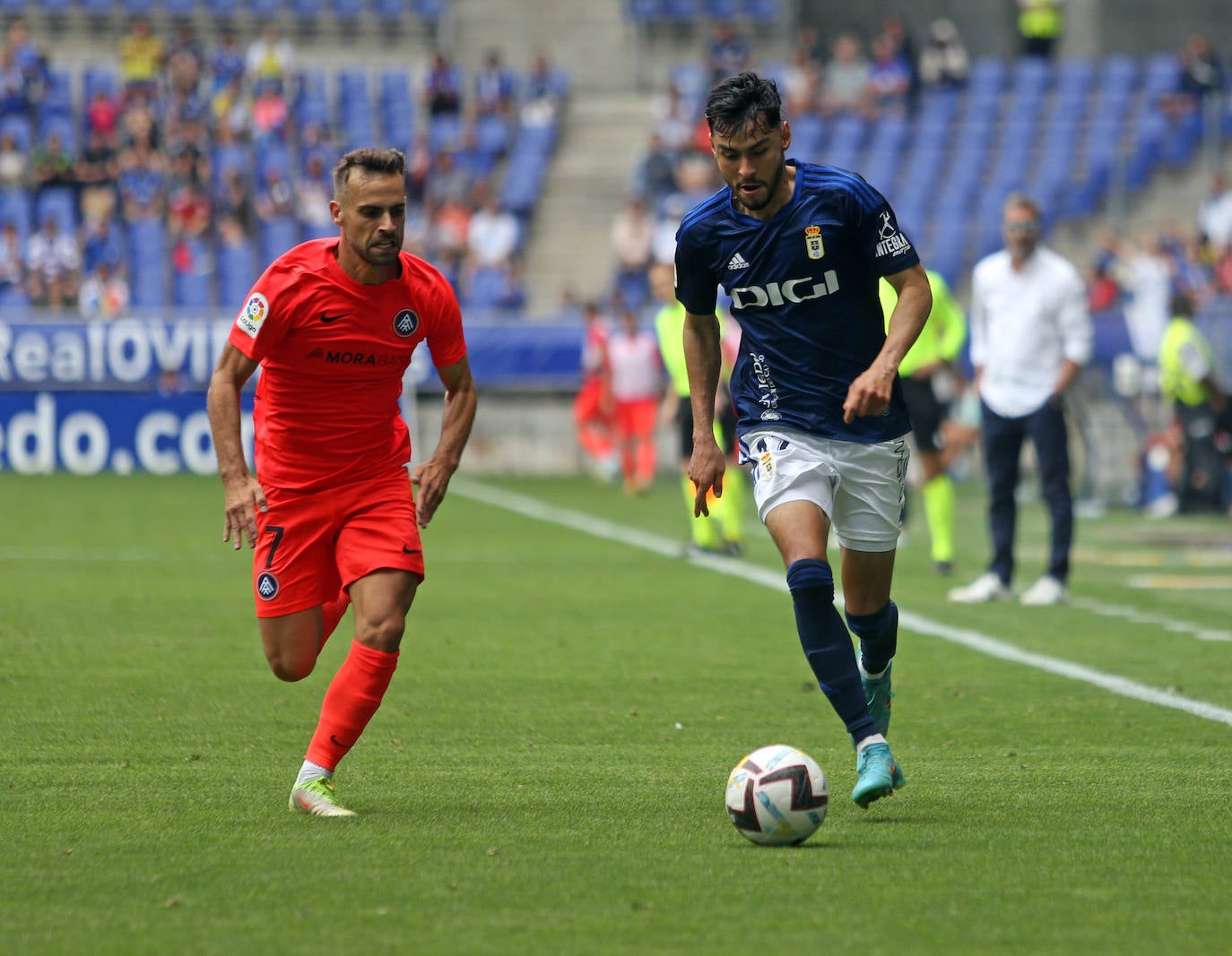 Fotos: Las mejores imágenes del Real Oviedo - Andorra