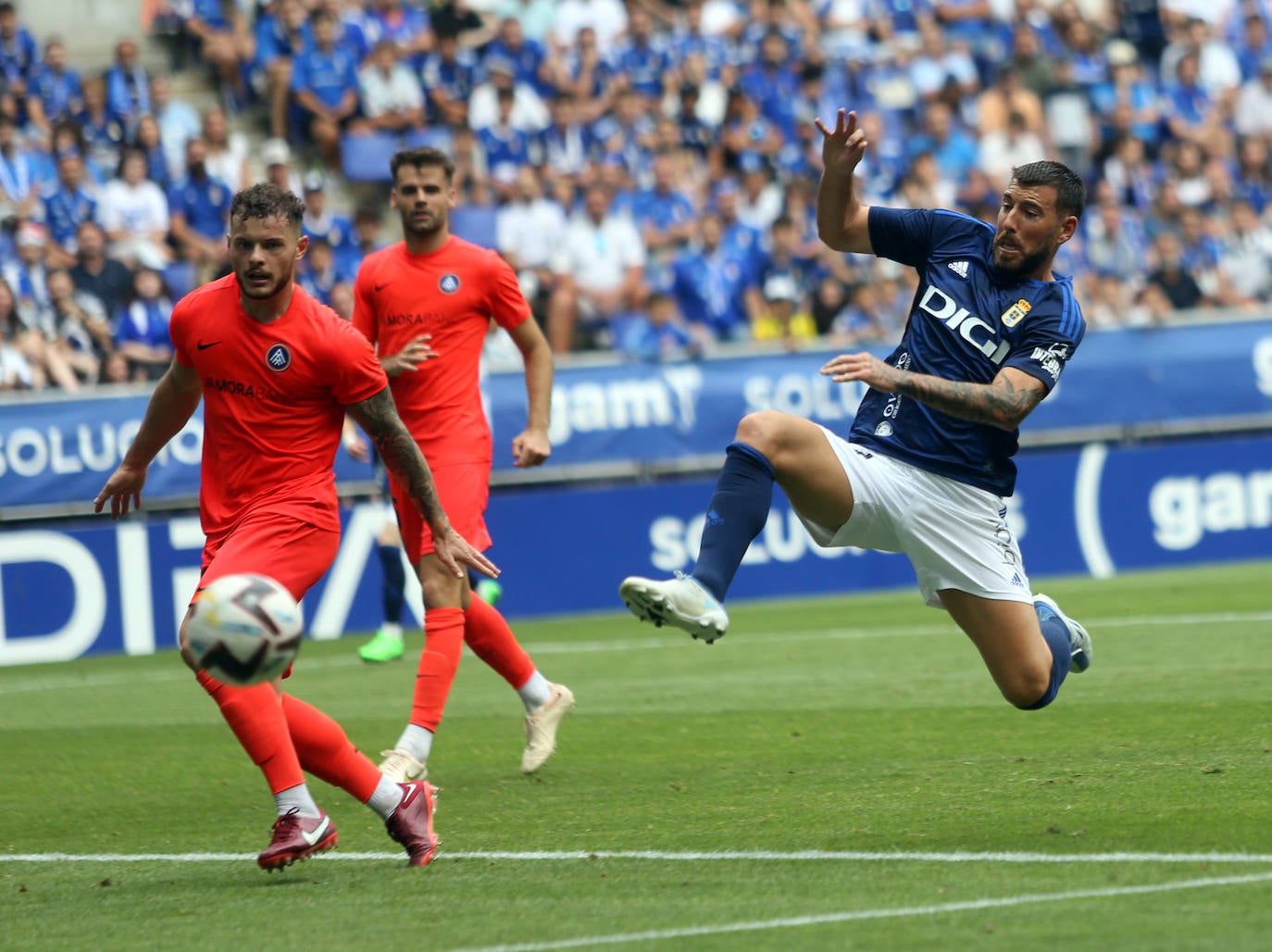 Fotos: Las mejores imágenes del Real Oviedo - Andorra
