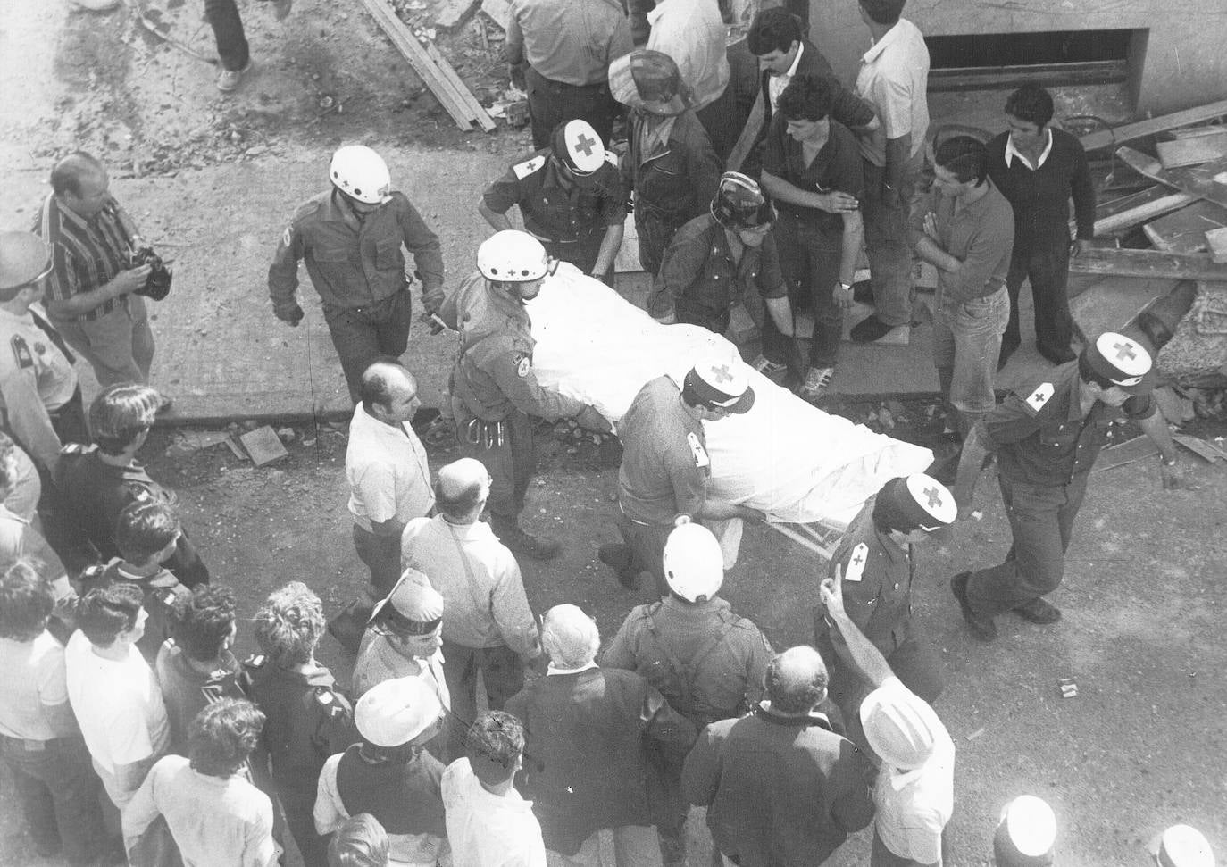 Fotos: La noche más negra de Luanco