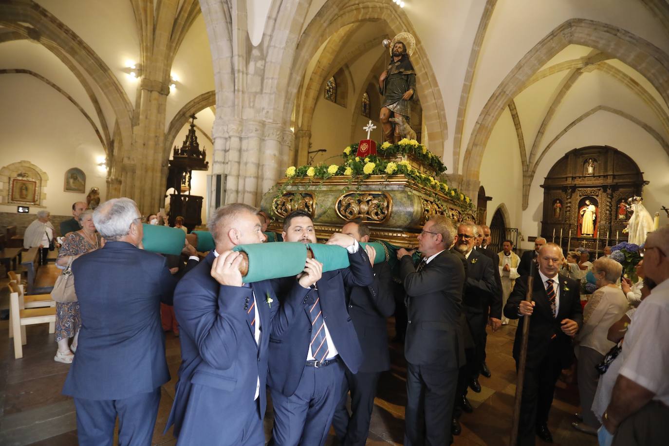 Fotos: Así han sido las esperadas fiestas de San Roque en Llanes