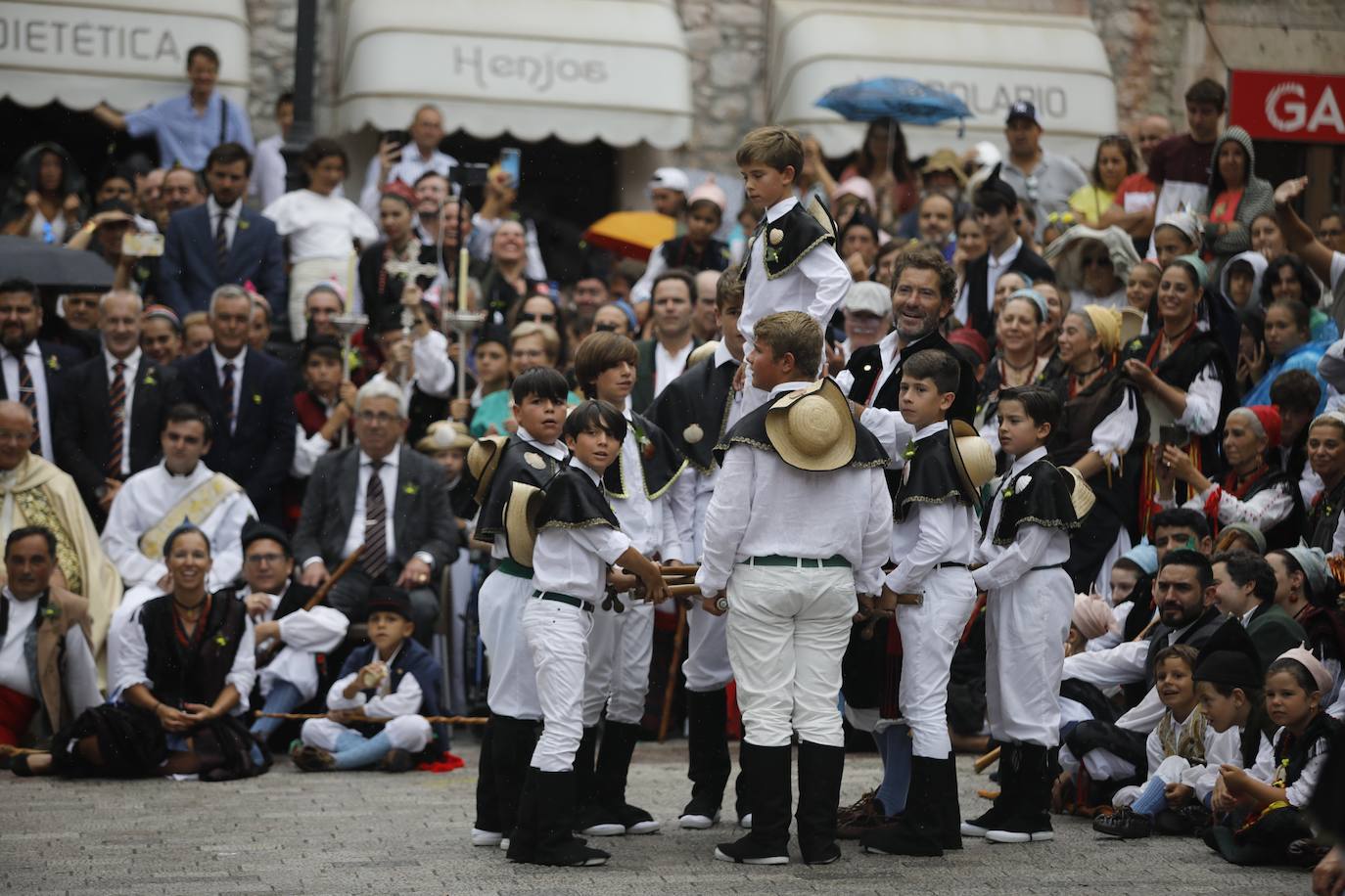 Fotos: Así han sido las esperadas fiestas de San Roque en Llanes