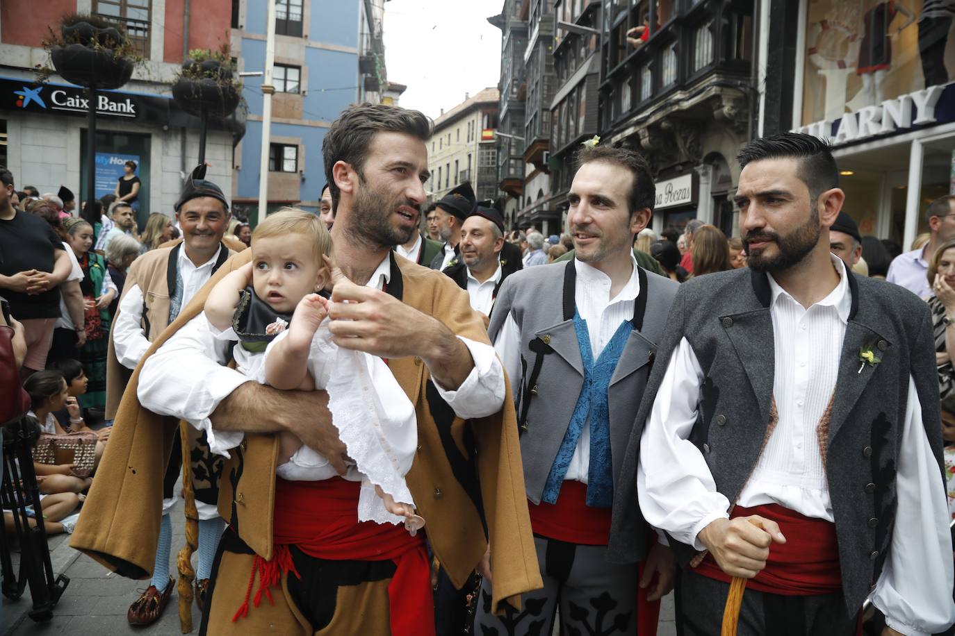 Fotos: Así han sido las esperadas fiestas de San Roque en Llanes