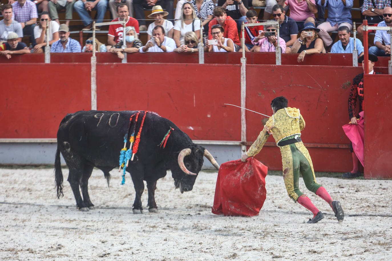 Fotos: Tensión y toros en Benia de Onís