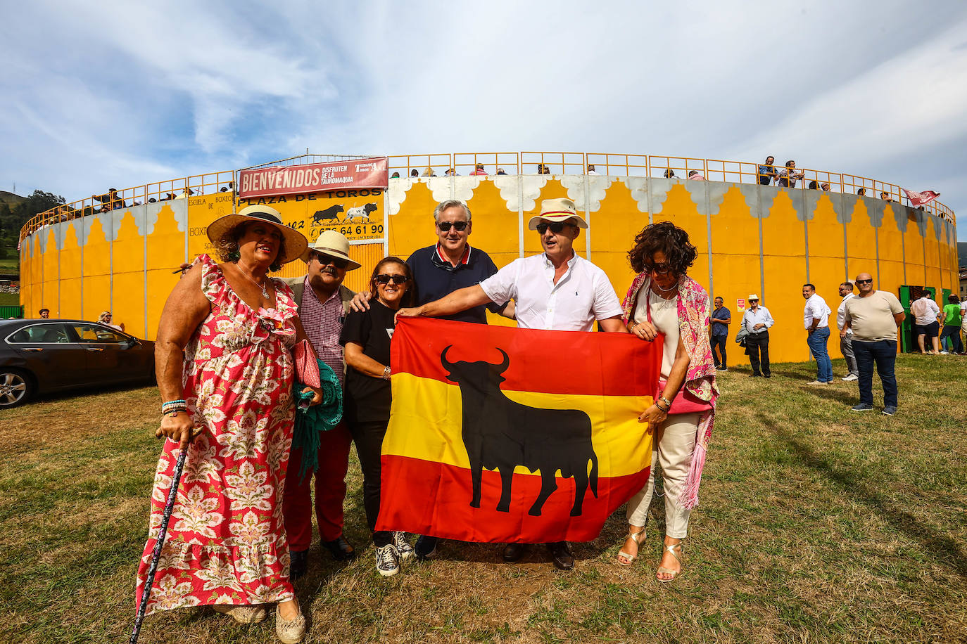 Fotos: Tensión y toros en Benia de Onís