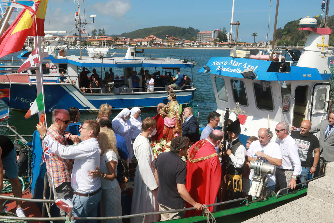 Fotos: Ribadesella celebra Santa Marina