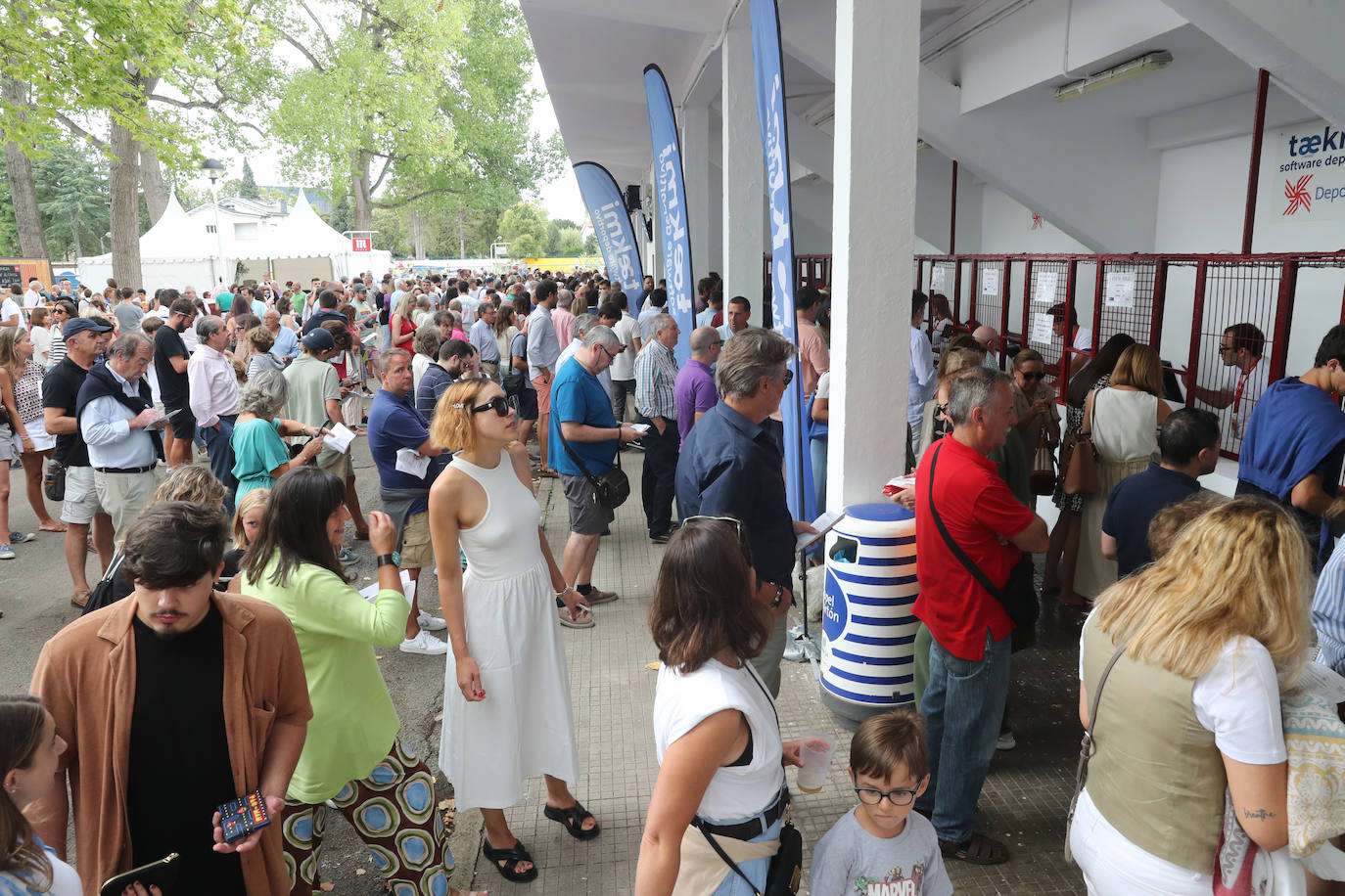 Fotos: El Hípico ya corre por las Mestas