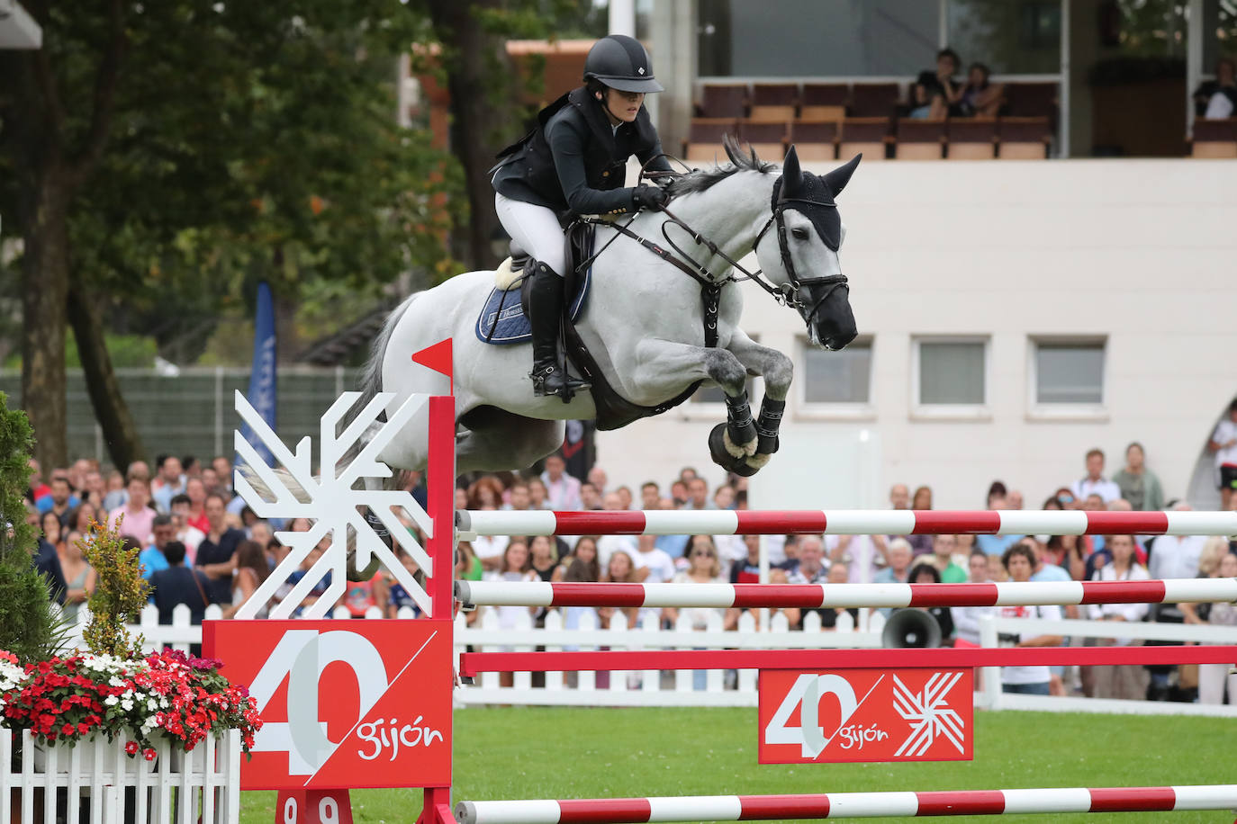 Fotos: El Hípico ya corre por las Mestas