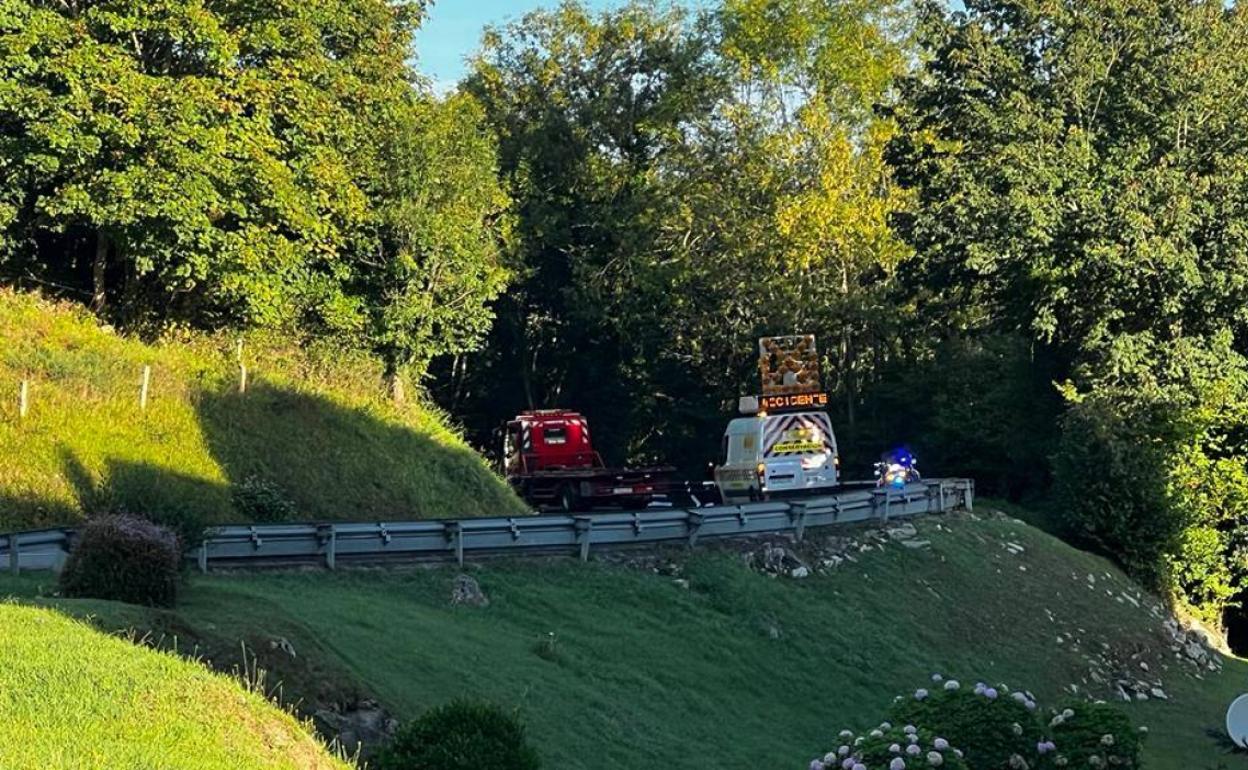 Accidente en la N-632 a la altura de Ribadesella.