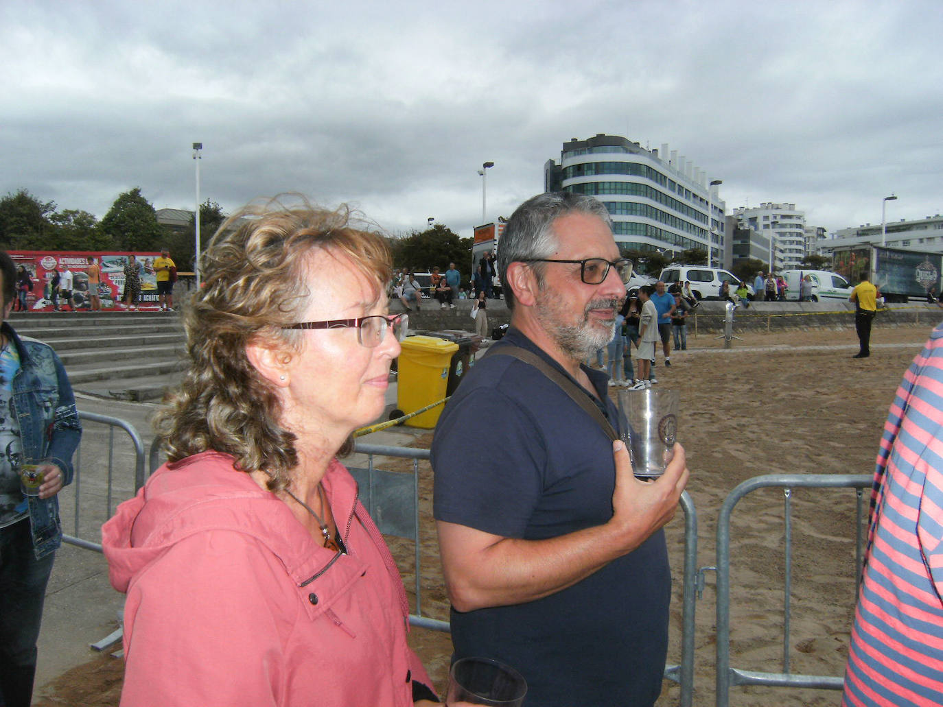 Fotos: ¿Estuviste en el récord mundial de escanciado de sidra de Gijón? ¡Búscate! (2)