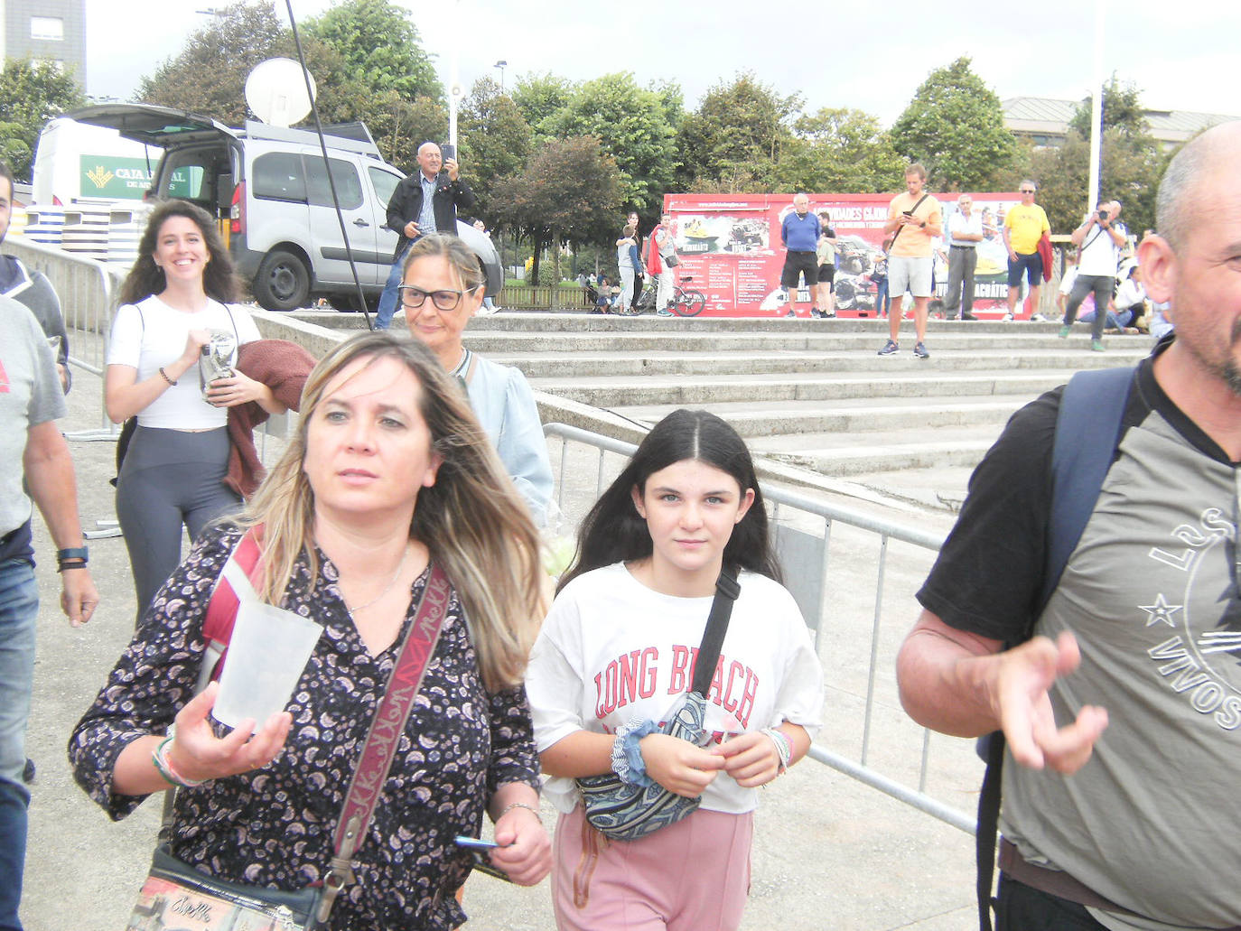 Fotos: ¿Estuviste en el récord mundial de escanciado de sidra de Gijón? ¡Búscate! (2)