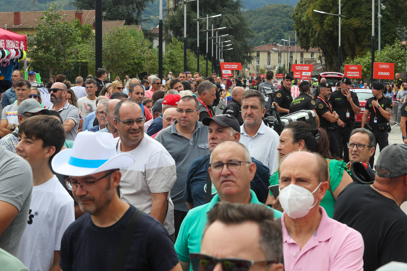 Fotos: La Vuelta a España recorre Asturias