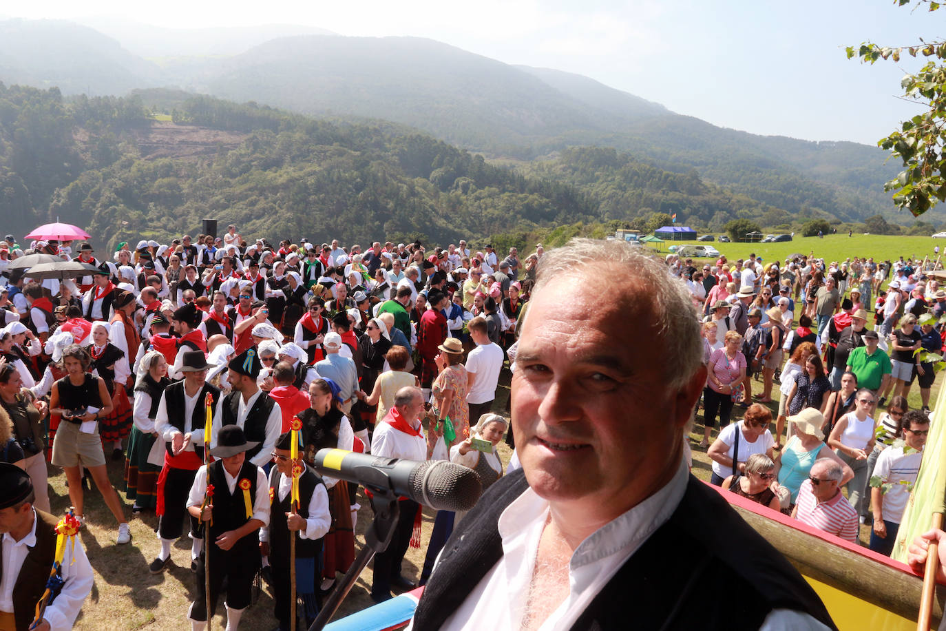 Fotos: Gran broche para las grandes fiestas de Asturias