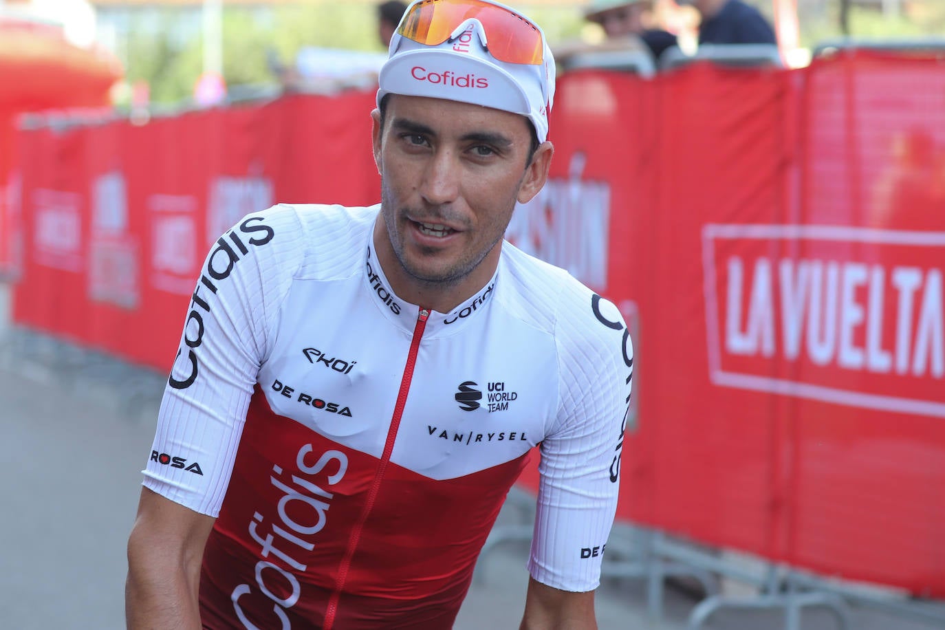 Fotos: Gran expectación en la última etapa asturiana de La Vuelta a España