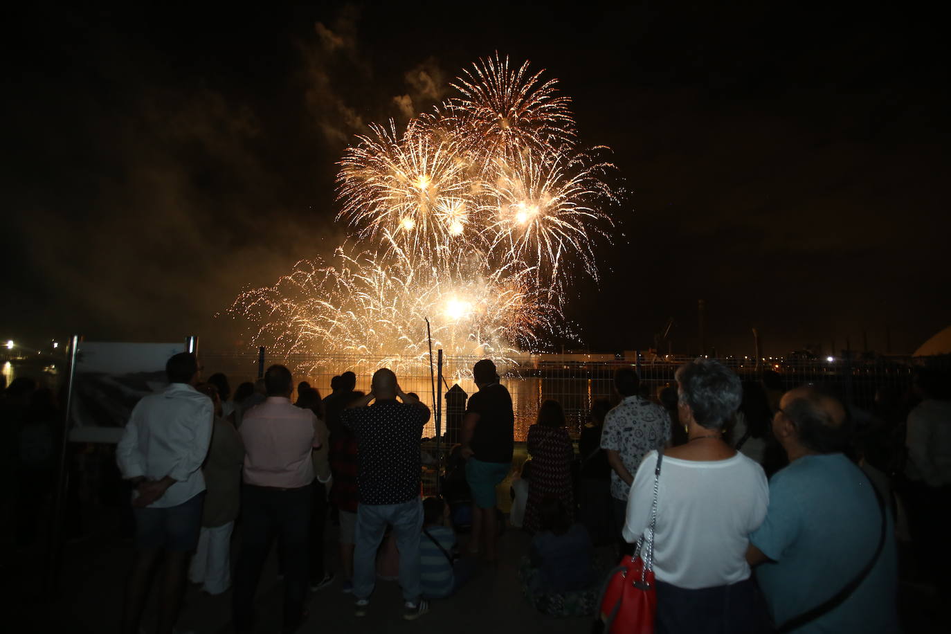 Fotos: 350 kilos de pólvora para San Agustín