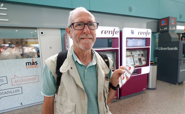 José Antonio Claros, con un bono para Renfe y otro para Feve 