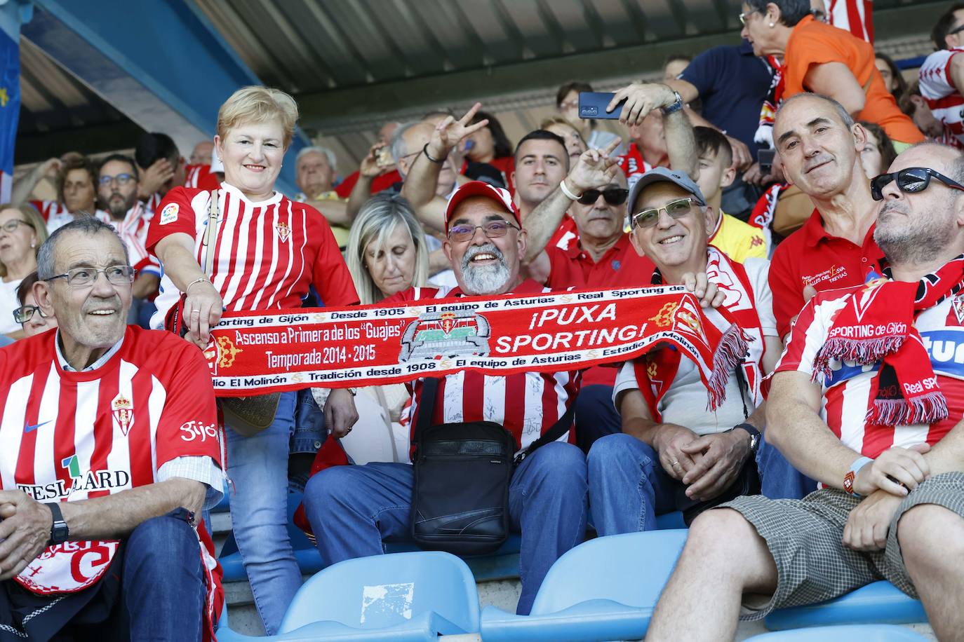 Fotos: ¿Estuviste en la Ponferradina - Sporting? ¡Búscate!