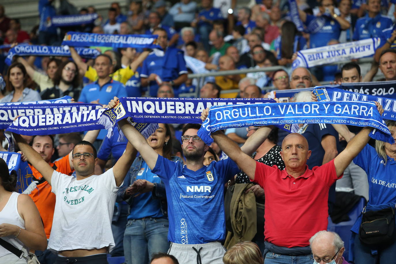 Fotos: ¿Estuviste en el Oviedo - Levante? ¡Búscate!