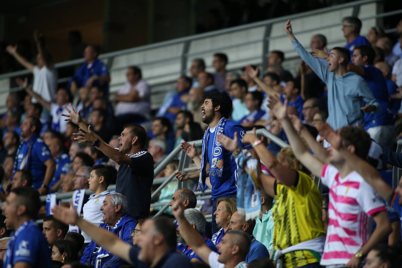 Fotos: ¿Estuviste en el Oviedo - Levante? ¡Búscate!