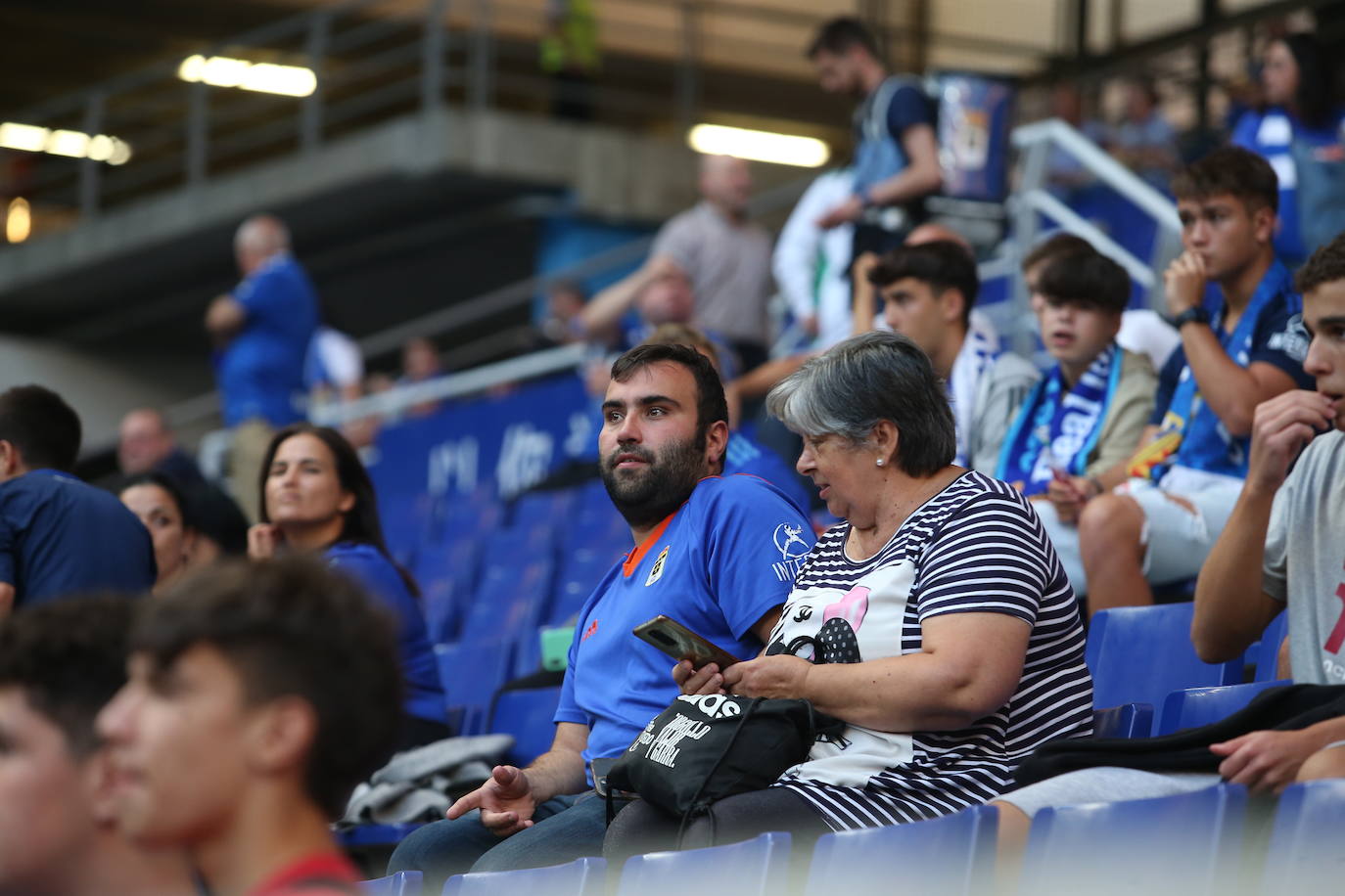 Fotos: ¿Estuviste en el Oviedo - Levante? ¡Búscate!