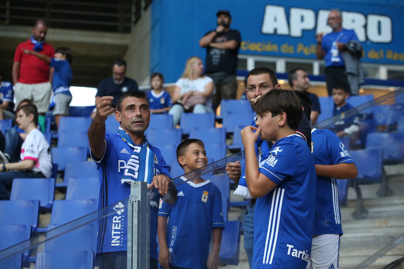 Fotos: ¿Estuviste en el Oviedo - Levante? ¡Búscate!