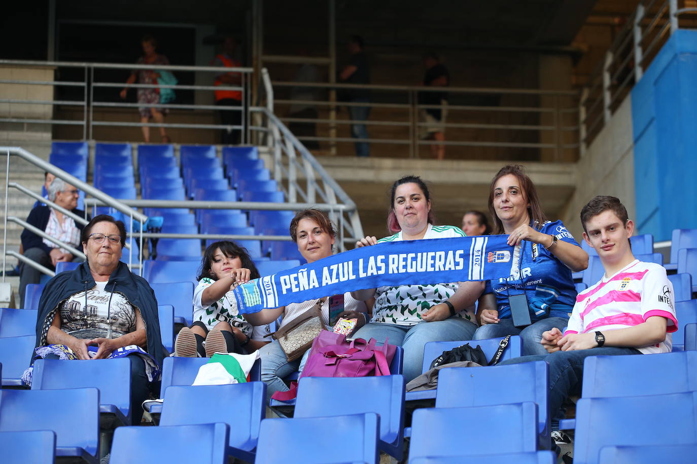 Fotos: ¿Estuviste en el Oviedo - Levante? ¡Búscate!