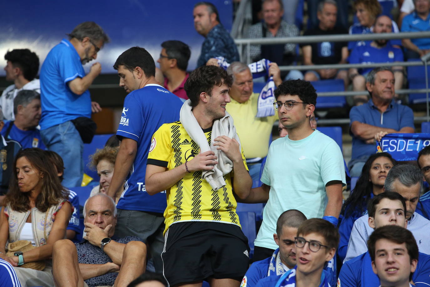 Fotos: ¿Estuviste en el Oviedo - Levante? ¡Búscate!