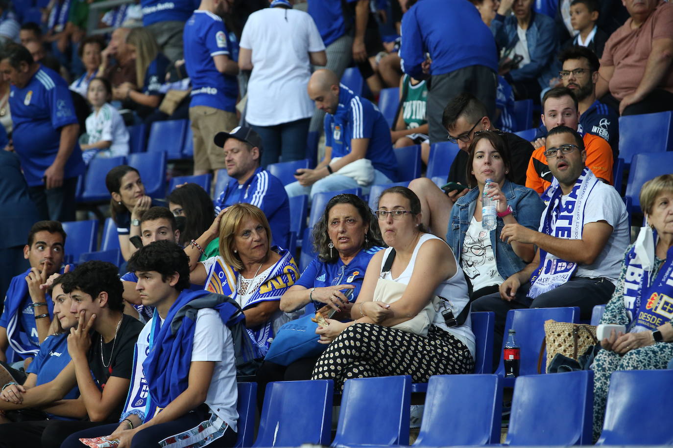 Fotos: ¿Estuviste en el Oviedo - Levante? ¡Búscate!