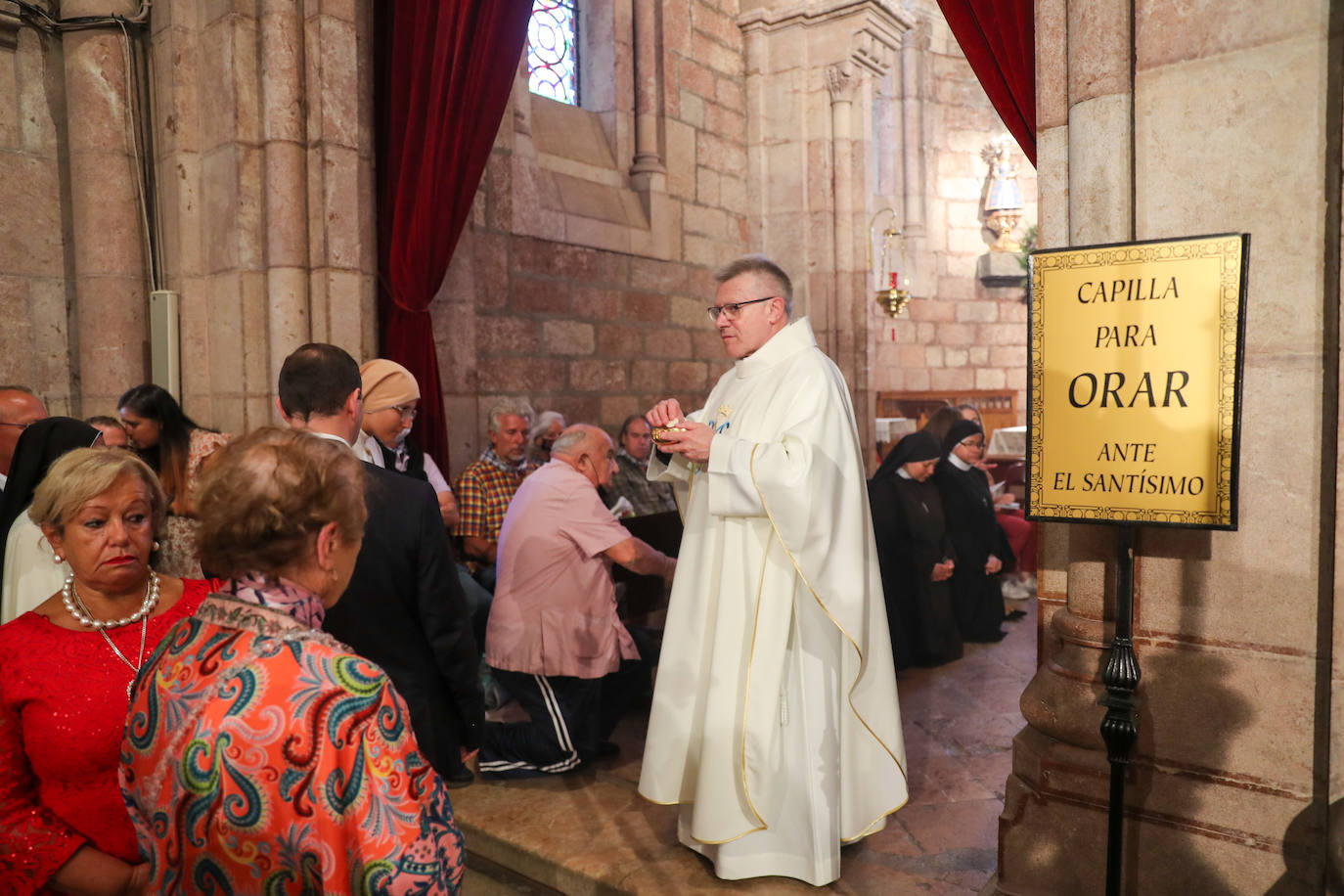 Fotos: Tradición en un reivindicativo Día de Asturias en Covadonga