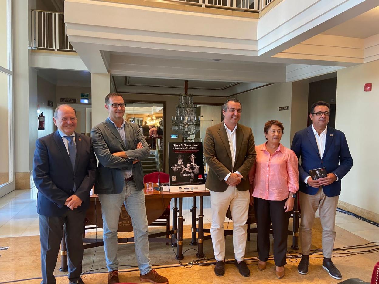 Juan Carlos Rodríguez-Ovejero, José Luis Costillas, Ignacio del Río, Carmen Moreno y Julio González Zapico. 