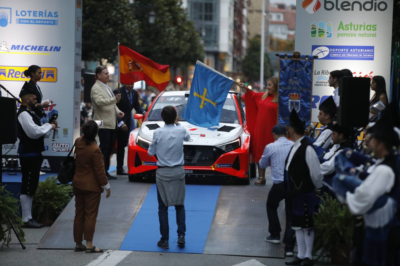 Fotos: Arrancan los motores de la Rally Blendio Princesa de Asturias