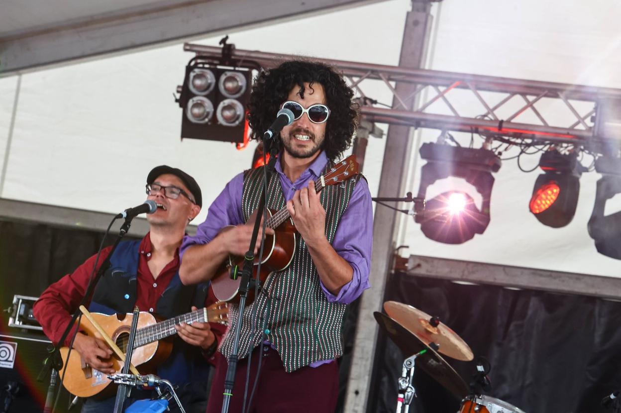 Final de Festiamas en la plaza del Conceyín