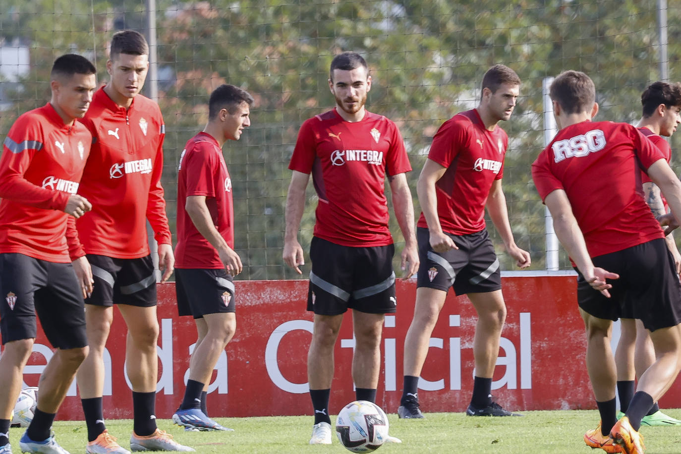 Fotos: Entrenamiento del Sporting (15-09-22)