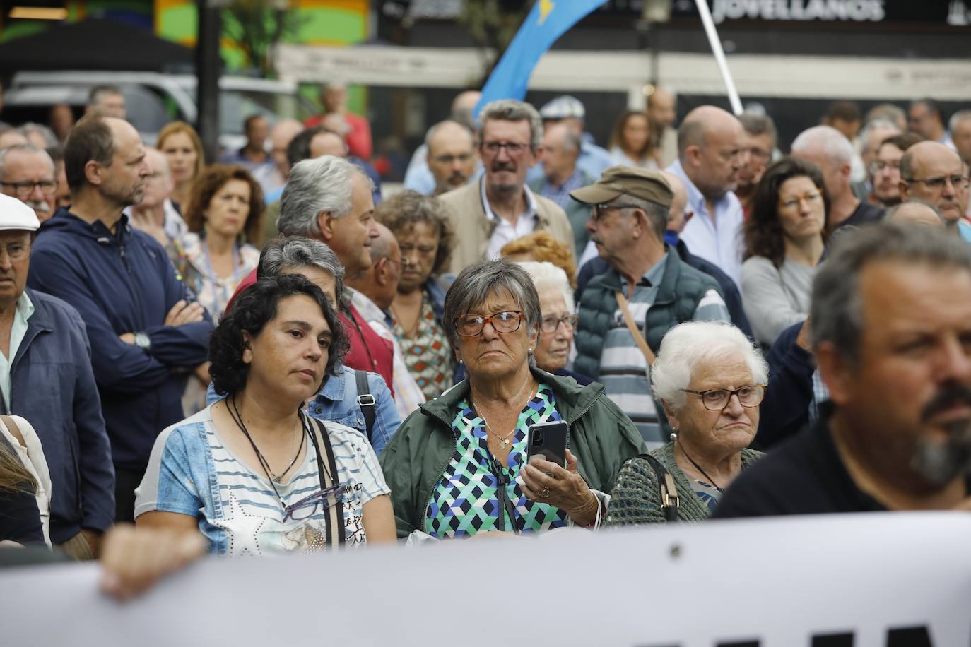 Fotos: Marcha en homenaje a los «hombres y mujeres que tuvieron coraje y valentía»