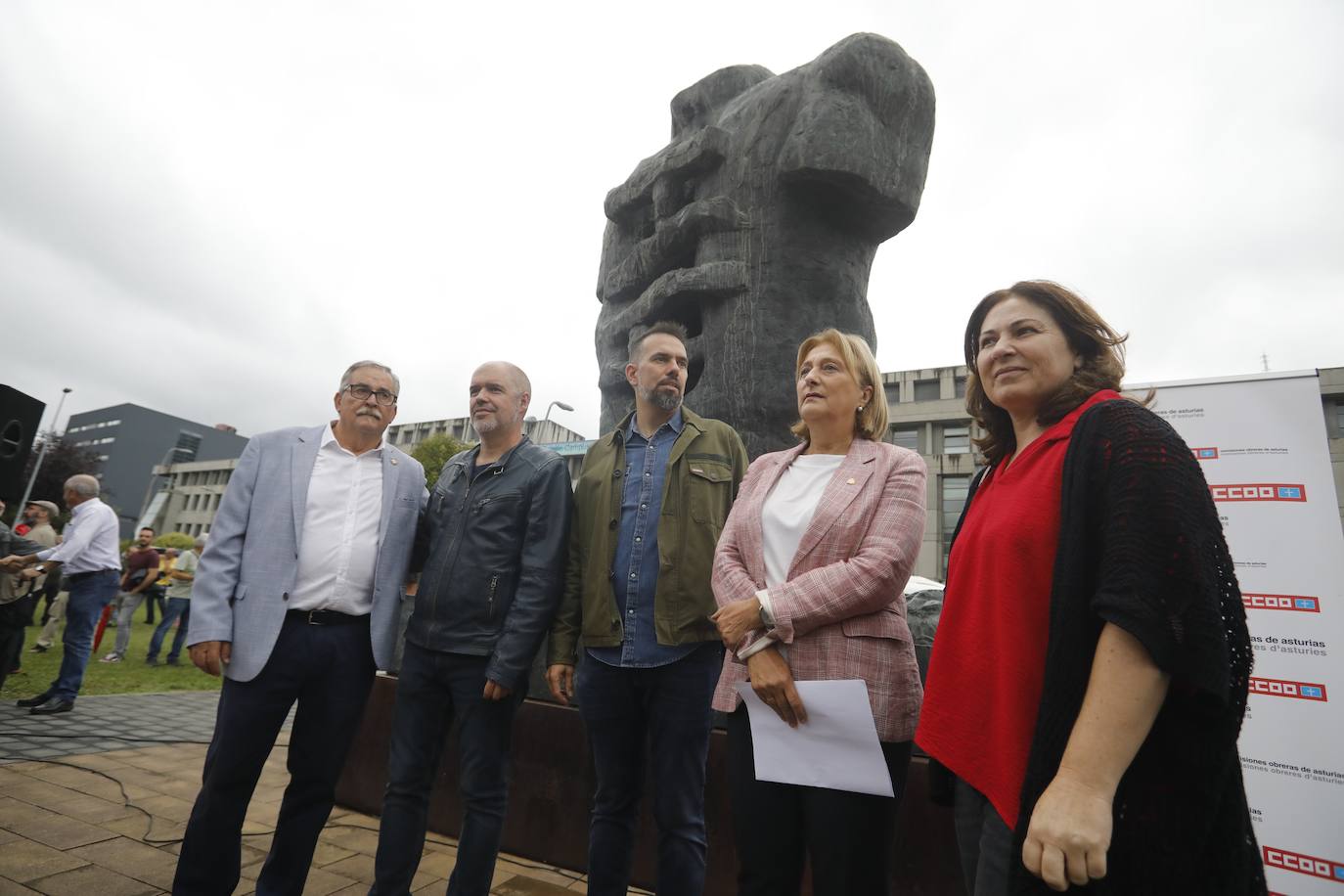 Fotos: Marcha en homenaje a los «hombres y mujeres que tuvieron coraje y valentía»