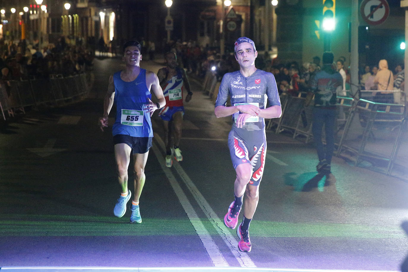 Fotos: ¿Estuviste en la EdP Carrera Nocturna Gijon 10K? ¡Búscate!
