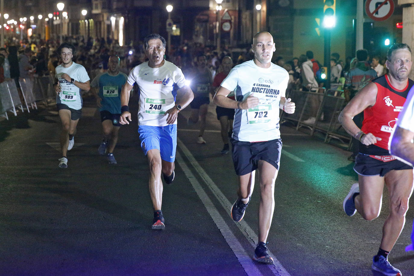 Fotos: ¿Estuviste en la EdP Carrera Nocturna Gijon 10K? ¡Búscate!