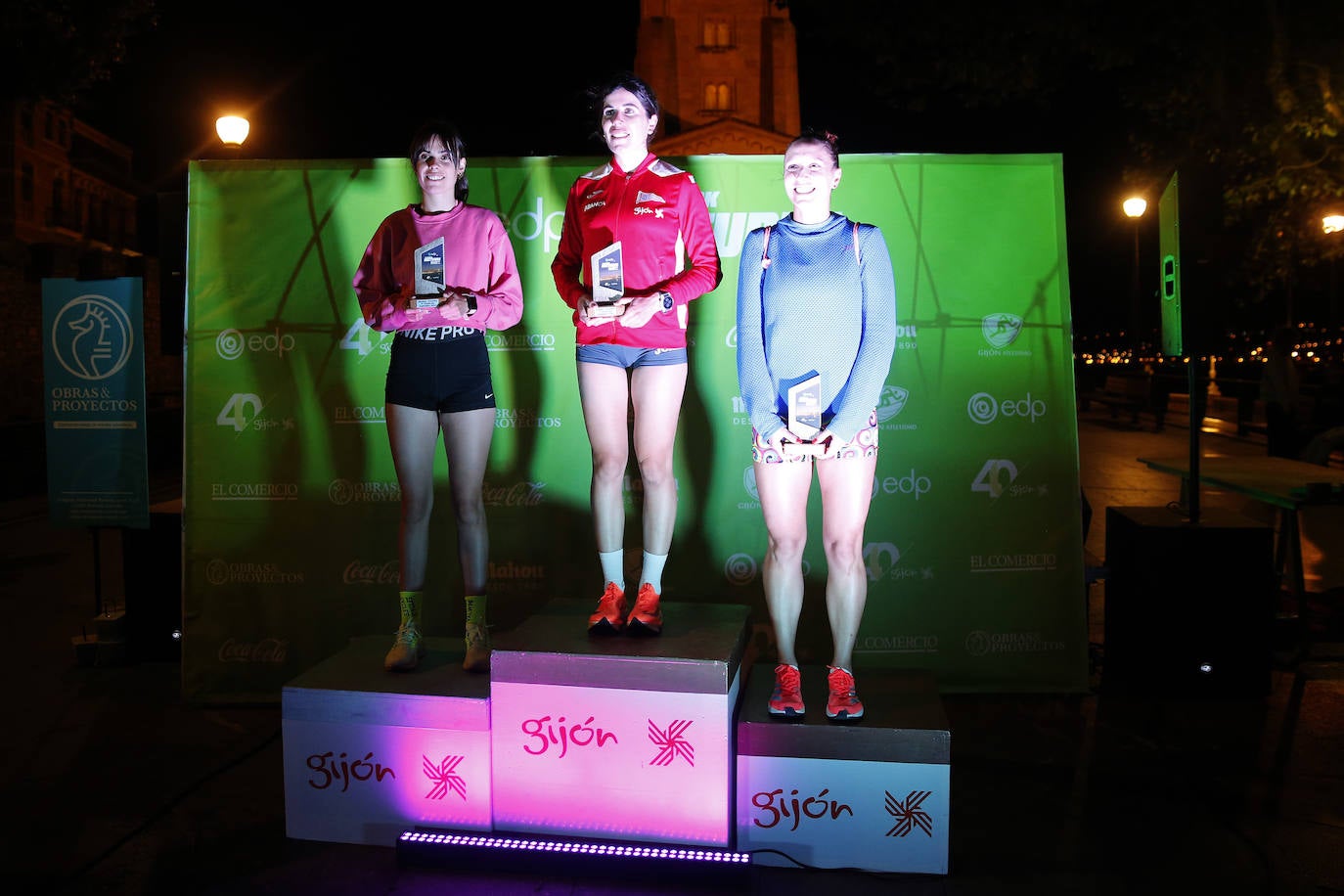 Fotos: ¿Estuviste en la EdP Carrera Nocturna Gijon 10K? ¡Búscate!