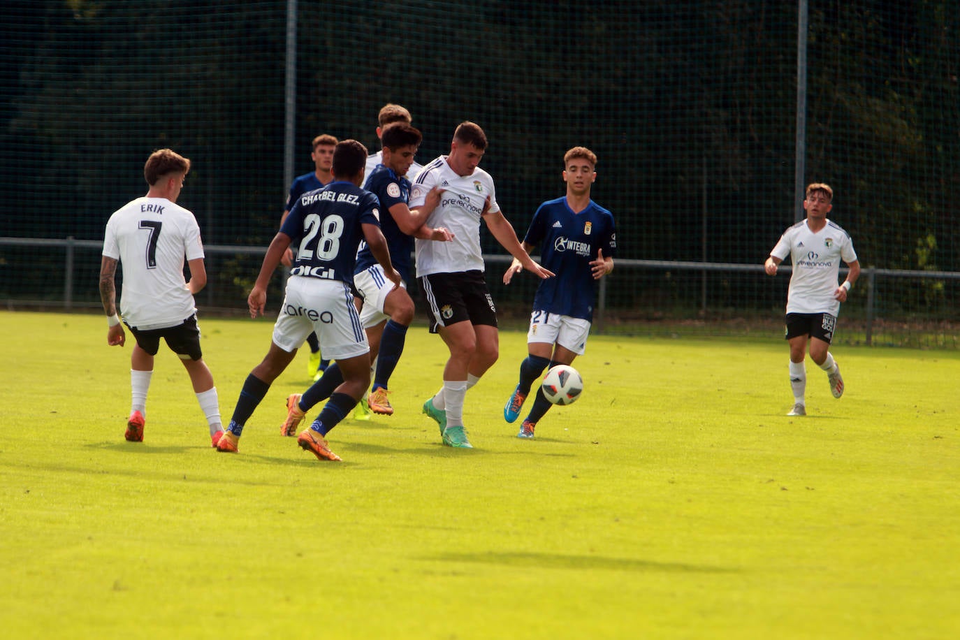 Fotos: Las mejores jugadas del Vetusta - Burgos