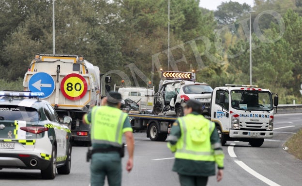 Fotos: Grave accidente en la A-66 a la altura de Soto de Ribera