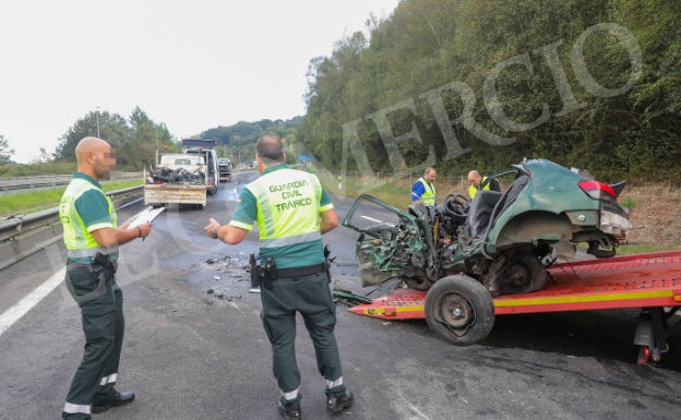 Fotos: Grave accidente en la A-66 a la altura de Soto de Ribera