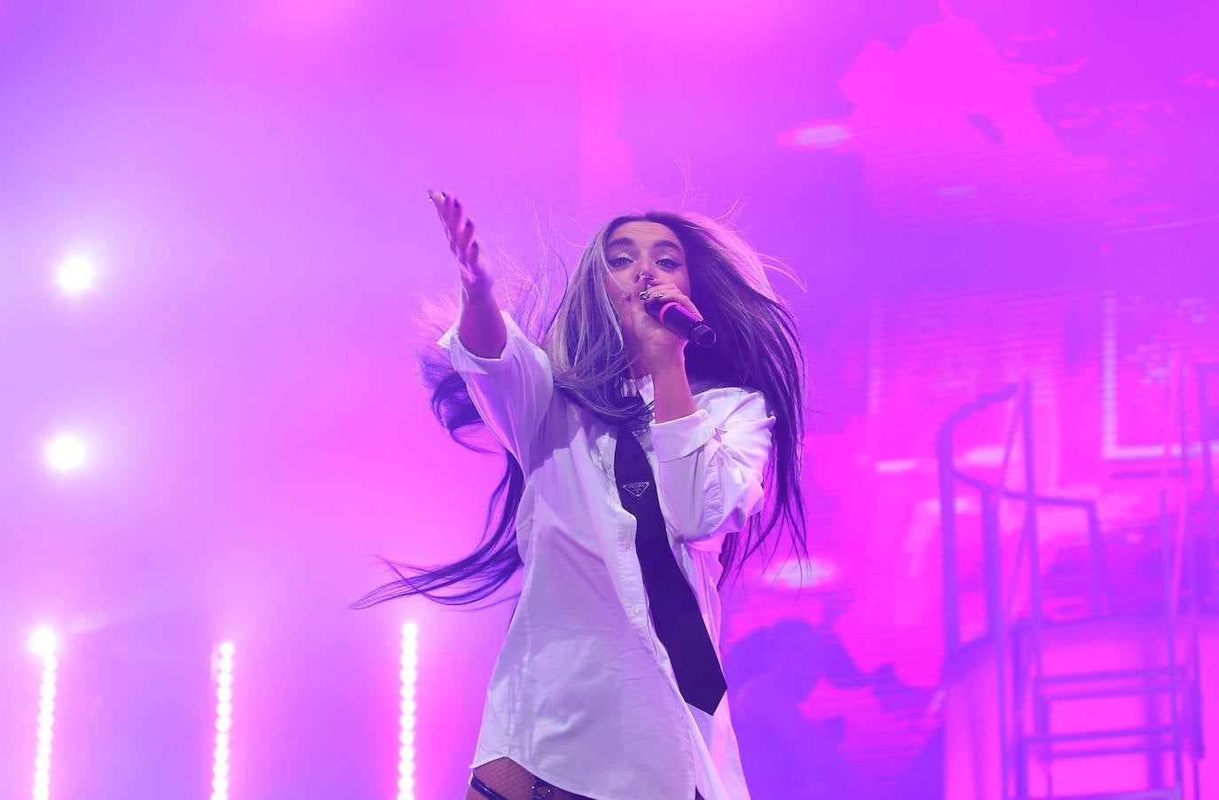 Fotos: Una última noche de conciertos para todos los estilos en Oviedo