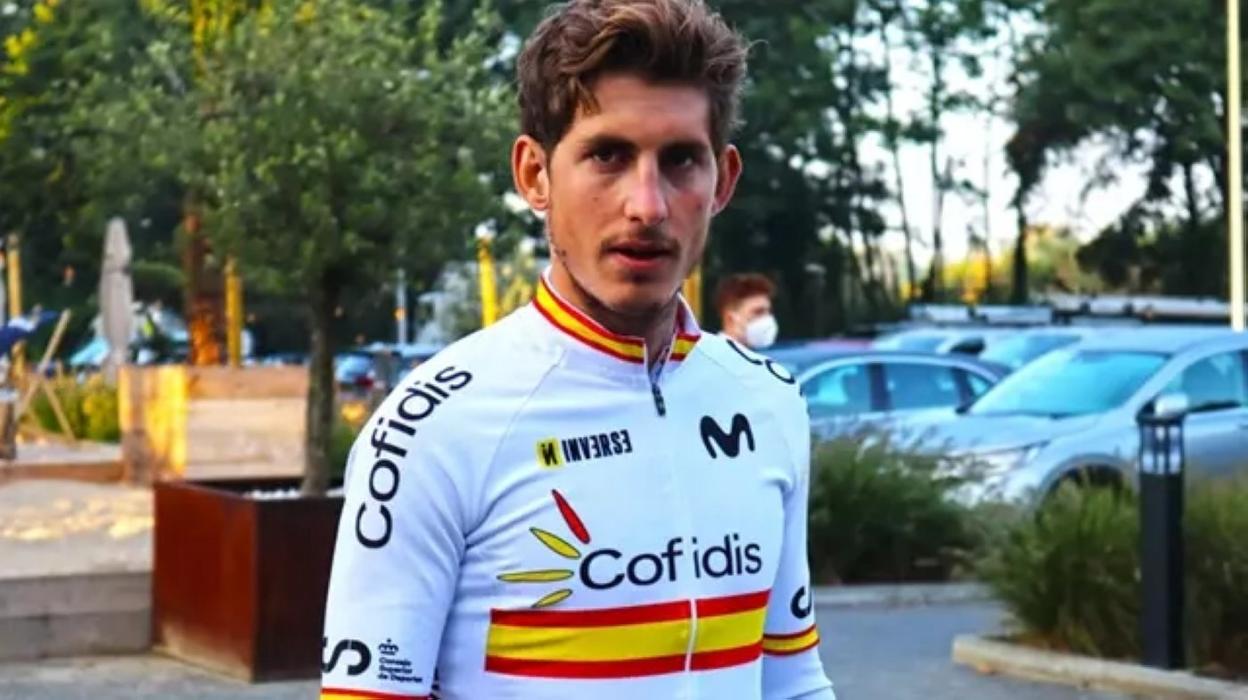 Iván Cortina, con el maillot de la Selección en Australia, donde está concentrado con España. 