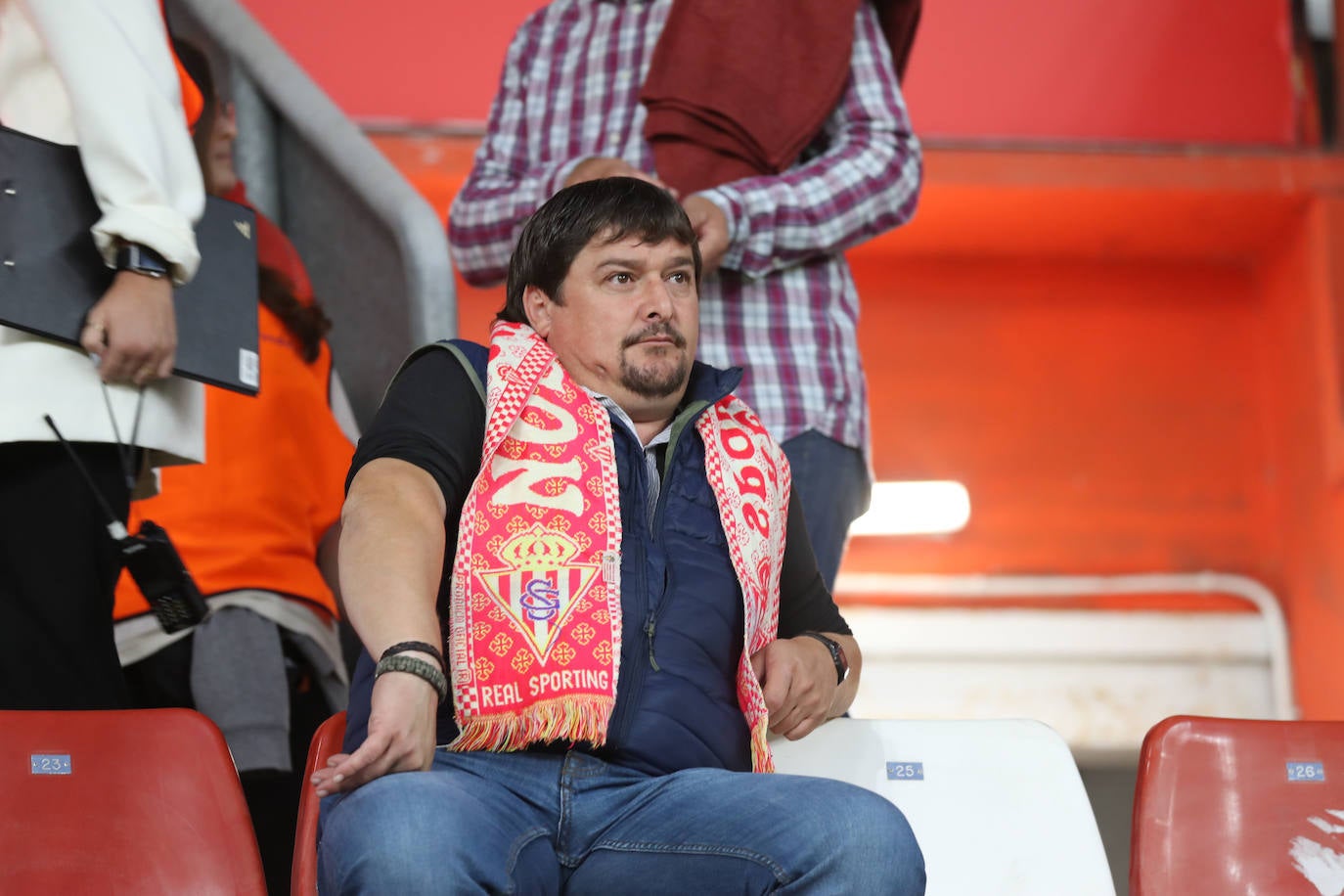 Fotos: ¿Estuviste en el Sporting - Ibiza? ¡Búscate!