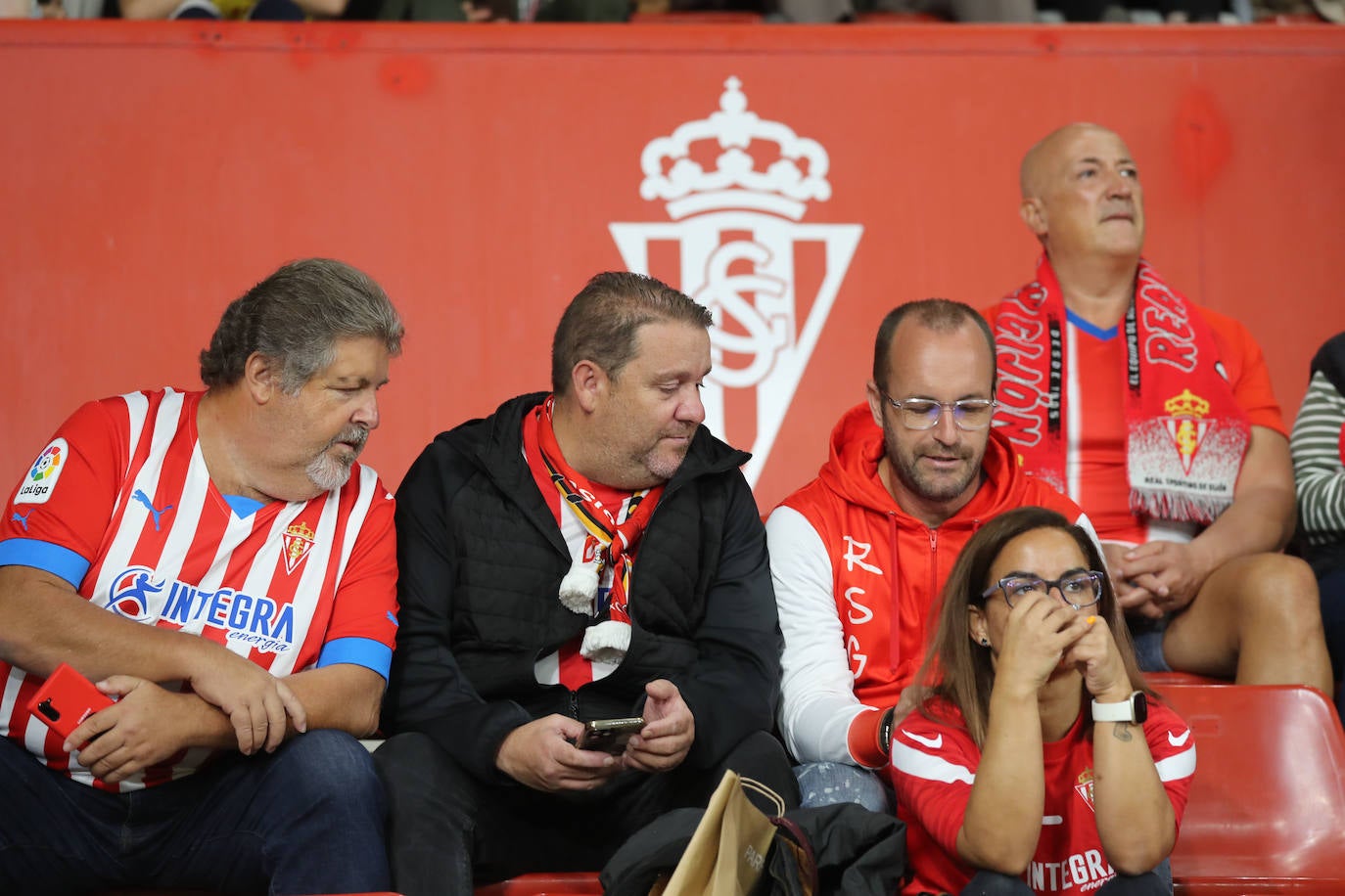 Fotos: ¿Estuviste en el Sporting - Ibiza? ¡Búscate!