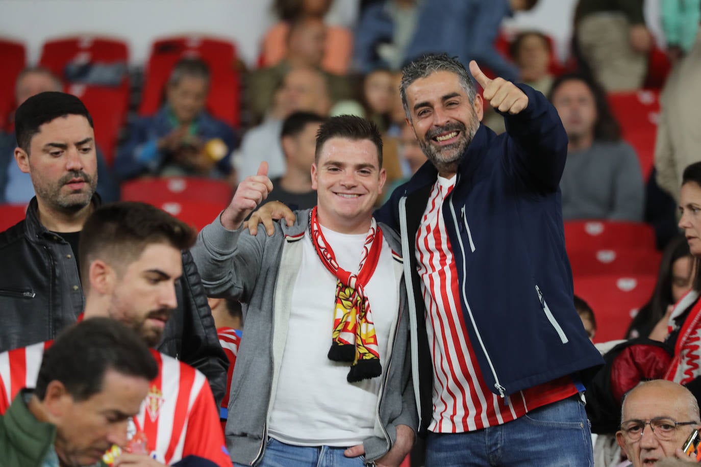 Fotos: ¿Estuviste en el Sporting - Ibiza? ¡Búscate!